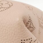 Louis Vuitton Mahina Bella M57068 Shoulder Bag - Image 2