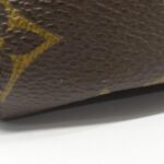 Louis Vuitton Monogram Mini Looping M51147 Shoulder Bag - Image 4