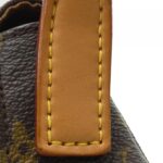 Louis Vuitton Monogram Mini Looping M51147 Shoulder Bag - Image 5