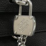 Louis Vuitton Steamer Crossbody M11607 Shoulder Bag - Image 4