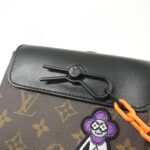Louis Vuitton Monogram (LV Friends) Steamer XS M80327 Shoulder Bag - Image 4