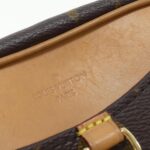 Louis Vuitton Monogram Deauville Mini M45528 Shoulder Bag - Image 6