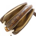 Louis Vuitton Monogram Reporter 28cm M45254 Shoulder Bag - Image 9