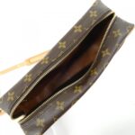 Louis Vuitton Monogram Troca - Image 9