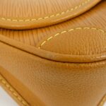 Louis Vuitton Epi Bussy M59459 Shoulder Bag - Image 3