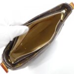 Louis Vuitton Monogram Looping MM M51146 Shoulder Bag - Image 5