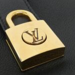 Louis Vuitton Locky Shoulder Bag M24611 Shoulder Bag - Image 4
