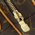 Louis Vuitton Monogram Reporter 28cm M45254 Shoulder Bag - Image 4