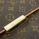 Louis Vuitton Monogram Abbesses M45257 Shoulder Bag - Image 6
