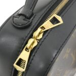 Louis Vuitton Monogram Saintonge M43555 Shoulder Bag - Image 5