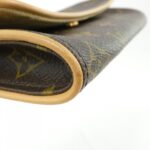Louis Vuitton Monogram Pochette Twin PM M51854 Shoulder Bag - Image 3