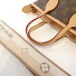 Louis Vuitton Monogram Neverfull BB M46705 Bag - Image 4