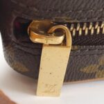 Louis Vuitton Monogram Croissant MM M51512 Shoulder Bag - Image 4