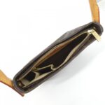 Louis Vuitton Monogram Looping MM M51146 Shoulder Bag - Image 7