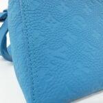 Louis Vuitton Trianon Monogram Triangle Messenger M55925 Shoulder Bag - Image 4