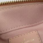 Louis Vuitton Monogram Saintonge M44442 Shoulder Bag - Image 9