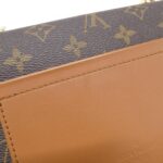 Louis Vuitton Monogram Sac Marceau M46127 Shoulder Bag - Image 4