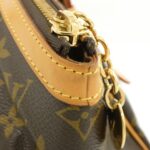 Louis Vuitton Monogram Tivoli GM M40144 Shoulder Bag - Image 6