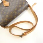 Louis Vuitton Monogram Cartoucherie 26cm M51252 Shoulder Bag - Image 4