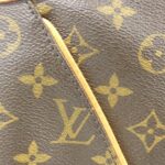 Louis Vuitton Monogram Thames GM M56383 Shoulder Bag - Image 4