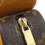 Louis Vuitton Monogram Croissant MM M51512 Shoulder Bag - Image 4