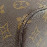 Louis Vuitton Monogram Neo Noé BB M46581 Shoulder Bag - Image 3