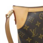 Louis Vuitton Monogram Odeon PM M56390 Shoulder Bag - Image 5