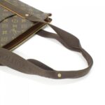 Louis Vuitton Monogram Beaubourg M53013 Bag - Image 7