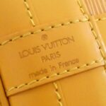 Epi Noe M44009 Shoulder Bag - Image 5