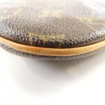 Louis Vuitton Monogram Pochette Bosphore M40044 Shoulder Bag - Image 3