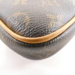 Louis Vuitton Monogram Pochette Cancun M60018 Bag - Image 3