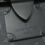 Louis Vuitton Monogram Eclipse Vertical Trunk Wearable Wallet Shoulder Bag M82077 - Image 4