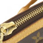 Louis Vuitton Monogram Tivoli GM M40144 Shoulder Bag - Image 6