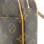 Louis Vuitton Monogram Pochette Gange M51870 Shoulder Bag - Image 4