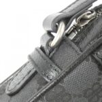 Balenciaga_Hacker_Shoulder_Zip_Bag_680129_2103X_Shoulder_Bag_4