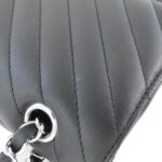 Chanel_1112_Shoulder_Bag_5