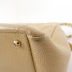 Chanel_18004_Shoulder_Bag_3