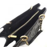 Chanel_20995_Shoulder_Bag_9