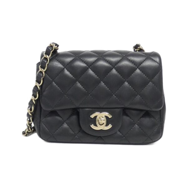 Chanel_35200_Shoulder_Bag_1