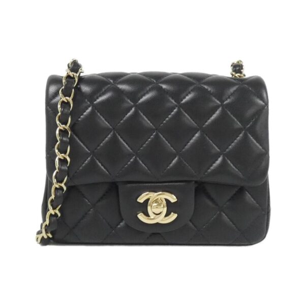 Chanel_35200_Shoulder_Bag_1