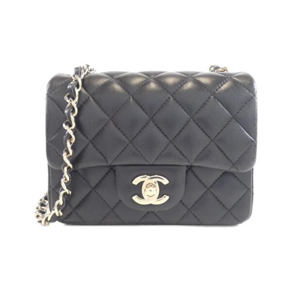 Chanel_35200_Shoulder_Bag_1