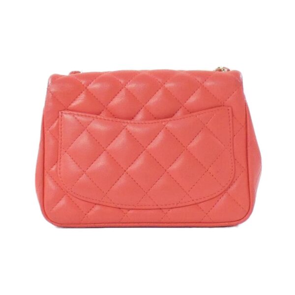 Chanel_35200_Shoulder_Bag_2