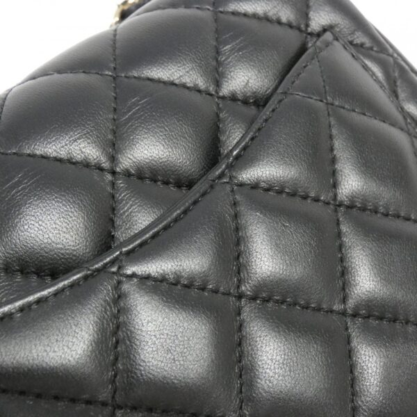 Chanel_35200_Shoulder_Bag_5