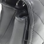 Chanel_35200_Shoulder_Bag_6