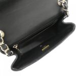 Chanel_35200_Shoulder_Bag_6