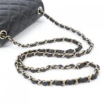 Chanel_35200_Shoulder_Bag_7
