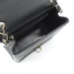 Chanel_35200_Shoulder_Bag_8