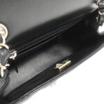 Chanel_35200_Shoulder_Bag_9