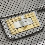 Chanel_37560_Shoulder_Bag_4