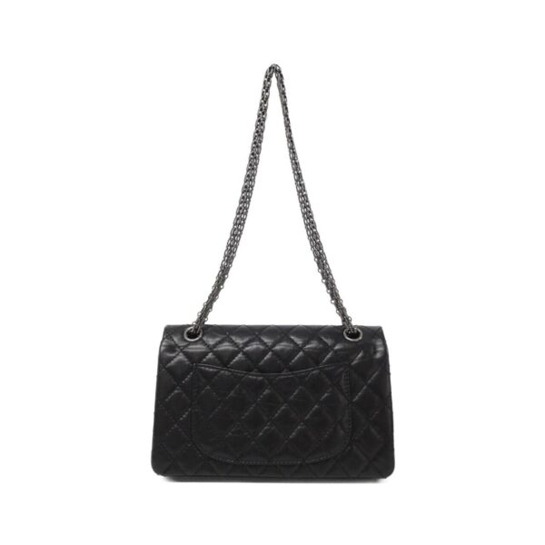 Chanel_37586_Shoulder_Bag_2